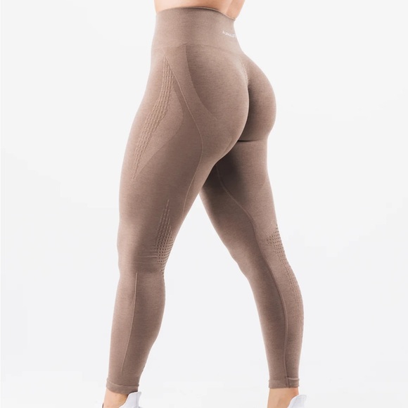 Alphalete Amplify Contour Leggings - Picture 2 of 6
